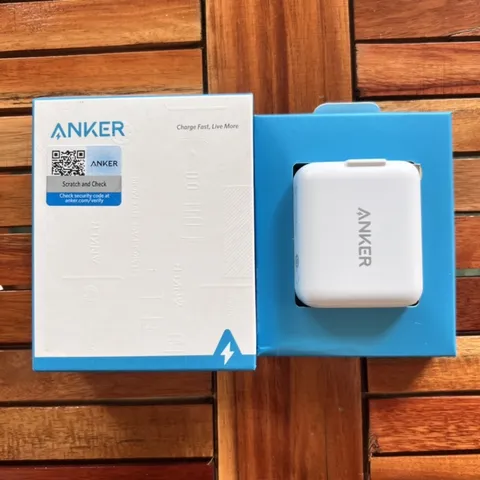 Củ Sạc Nhanh Anker A2615 PowerPort III 30W Chân Gập 1 Cổng - Sạc Điện Thoại, Máy Tính Bảng, Laptop, Thiết Kế Gọn Nhẹ, Tương Thích Type-C