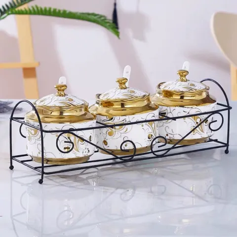 Hũ Đựng Gia Vị Gốm Sứ Mạ Vàng Sang Trọng - Bộ 3 Hũ Kèm Khay và Thìa Inox Tinh Tế Cho Nhà Bếp