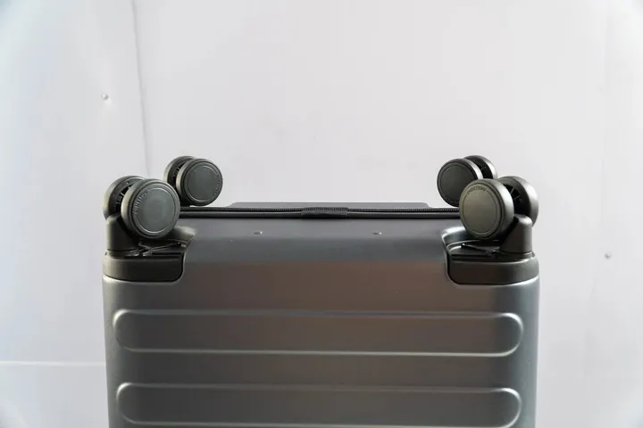 Vali Du Lịch Xiaomi 90 Point - Polycarbonate Bền Bỉ, Chống Va Đập, 4 Bánh Xoay 360 Độ - Lựa Chọn Tối Ưu Cho Mọi Chuyến Đi