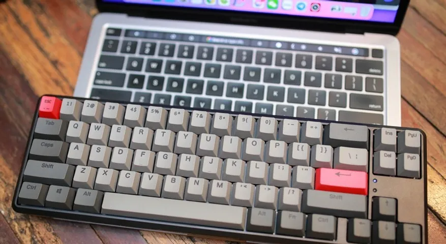 Bàn Phím Cơ Gaming E-Dra EK368W V2 - Kết Nối Bluetooth 5.0, USB và 2.4Ghz, Keycap PBT Dyesub Siêu Bền, Thiết Kế 68 Phím Tương Thích Windows và MacOS