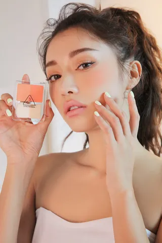 Phấn Má 2 Màu 3CE Dual Blend Blusher - Phấn Nén Mịn Dạng Hộp Tiện Lợi, Bám Màu Tốt, Phong Cách Trang Điểm Tự Nhiên