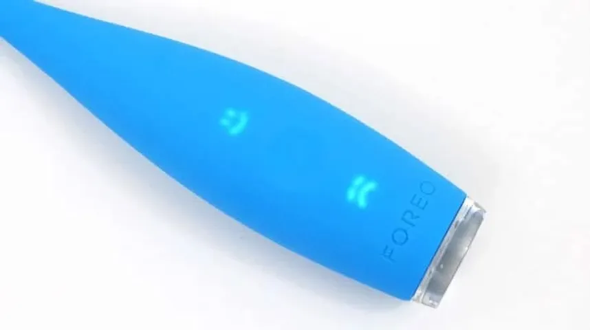 Bàn Chải Đánh Răng Điện Foreo Issa Mikro Cho Bé (0-5 Tuổi) – Công Nghệ Sonic An Toàn Và Ấm Áp, Đầu Lông Silicone Mềm Mại