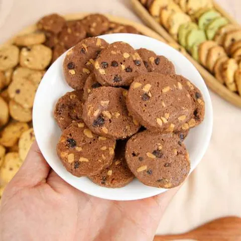 Bánh Cookies Socola Nhân Hạt Điều Mamafood 150g - Bánh Snack Bổ Dưỡng, Vị Ngon Đặc Biệt, Thích Hợp Cho Mọi Lứa Tuổi