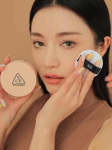 Phấn Phủ Dạng Bột 3CE Natural Finish - Kiềm Dầu, Lớp Phủ Mịn Màng, Hộp Nhỏ Gọn, Phù Hợp Da Dầu, Trang Điểm Tự Nhiên