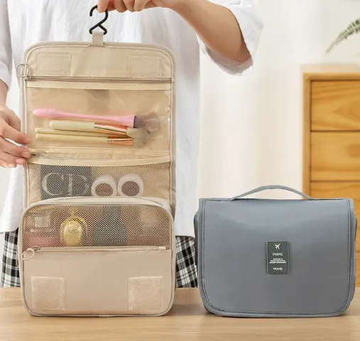 Túi Đựng Mỹ Phẩm Du Lịch Có Móc Treo Travelkit - Tiện Lợi Gọn Nhẹ, Nhiều Ngăn Cho Đồ Trang Điểm, Du Lịch Thoải Mái