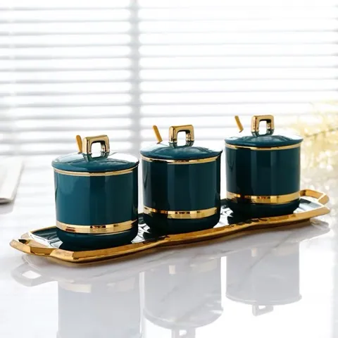 Bộ 3 Hũ Đựng Gia Vị Sứ Xanh Viền Vàng Cao Cấp - Sang Trọng, Bền Đẹp, Kèm Thìa và Khay Hứng Tiện Lợi cho Nhà Bếp