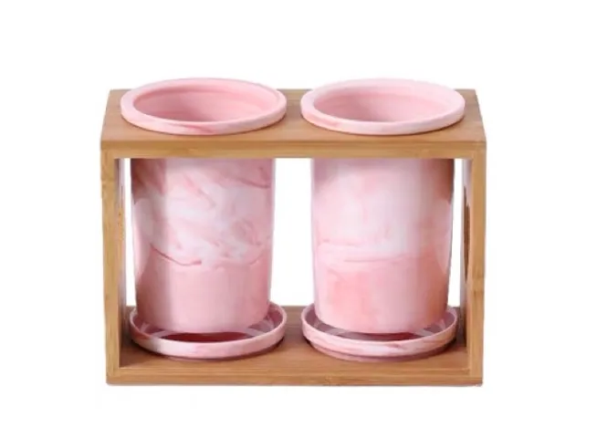 Set ống đựng đũa sứ hồng cao cấp kèm kệ gỗ và khay hứng nước - Dụng cụ nhà bếp đẹp mắt, sang trọng