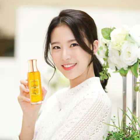 Nước Hoa Hồng Beauskin Luxury 24K Placenta Gold 130ml - Dưỡng Ẩm, Se Khít Lỗ Chân Lông, Làm Trắng Da Hàn Quốc