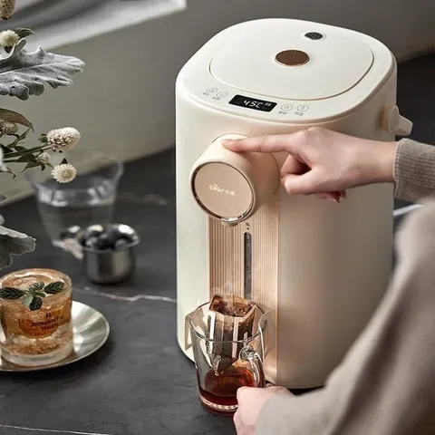 Bình Thủy Điện Bear ZDH-H50E1 5L Giữ Nhiệt Khử Clo - Ấm Siêu Tốc Thiết Kế Pastel Đẹp Mắt Cho Gia Đình