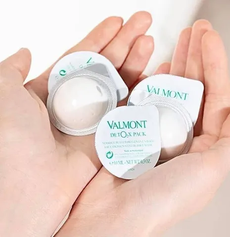Mặt Nạ Thải Độc Da Valmont Deto2x Pack - Cung Cấp Oxy, Làm Sáng Da, Giúp Da Rạng Rỡ Tươi Mới Chỉ Sau Vài Phút