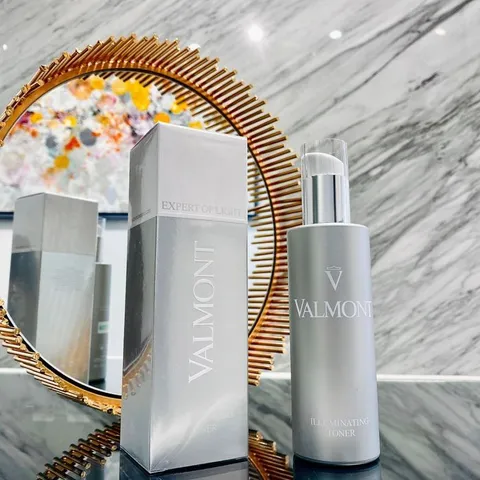 Nước Hoa Hồng Dưỡng Trắng Da Valmont Illuminating Toner - Toner Cao Cấp Thụy Sĩ, Giúp Da Sáng Khỏe, Đều Màu 150ml
