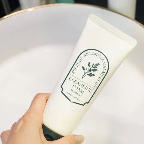 Sữa Rửa Mặt Selenus Artemisia Calming Foam 150ml - Chiết Xuất Ngải Cứu, Làm Sạch Sâu, Kháng Viêm, Ngừa Mụn cho Da Thoáng Mát