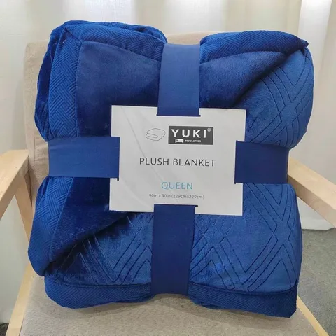 Chăn lông cừu Yuki Queen Nhật Bản siêu mềm mịn 229x229cm - Chất liệu ấm áp, không xù, hoàn hảo cho gia đình vào mùa đông