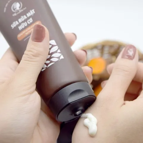 Combo Sữa Rửa Mặt Hữu Cơ Wonmom + Kem Nghệ Tươi Dưỡng Da Cho Mẹ Bầu - Làm Sạch, Nuôi Dưỡng & Ngừa Mụn Từ Thiên Nhiên