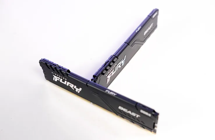 Ram Desktop Kingston Fury Beast 8GB DDR4 3200Mhz - Nâng Cấp Hiệu Suất PC, Tản Nhiệt Thông Minh, Tương Thích với Intel XMP