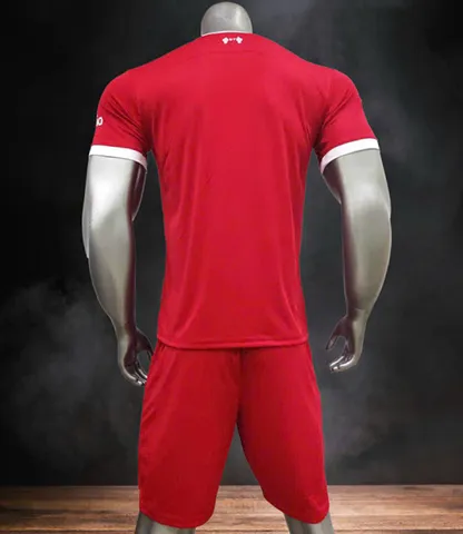 Bộ Quần Áo Thể Thao Câu Lạc Bộ Liverpool 23/24 - Áo Thun Đỏ Chất Liệu Dri-FIT, Logo Sắc Nét, Dành Cho Fan Bóng Đá