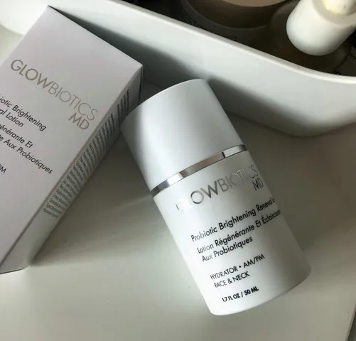 Kem Dưỡng Ẩm Sáng Da Glowbiotics Probiotic Brightening Renewal Lotion - Phục Hồi Độ Ẩm và Làm Mờ Nếp Nhăn 50ml