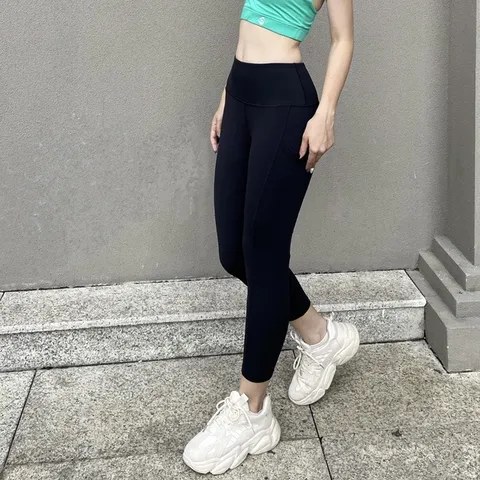Quần tập gym nữ co dãn 4 chiều cạp cao QL210411 - Thoải mái khi luyện tập Yoga, Gym, Chạy bộ, chất liệu thấm hút mồ hôi tốt