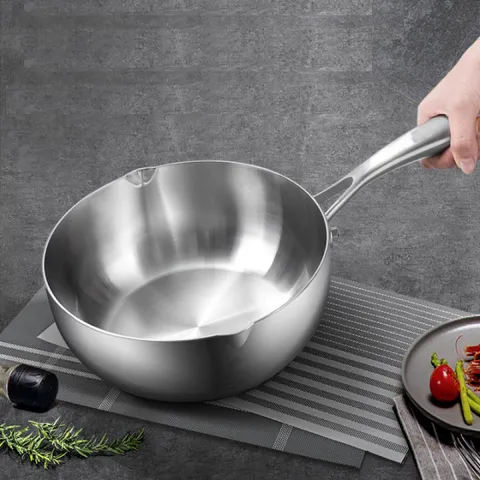 Chảo inox nguyên khối Seka 5 lớp sâu lòng - Dùng cho mọi loại bếp, chiên xào tiện lợi, chất lượng cao cấp, bền bỉ và an toàn sức khỏe.