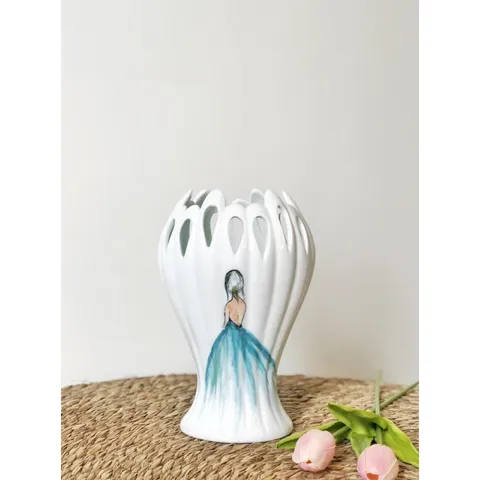 Lọ Hoa Gốm Sứ Bàn Tay Phật Hình Cô Gái Đầm Xanh - Bình Cắm Hoa Thẩm Mỹ, Trang Trí Nhà Cửa Sang Trọng, Gốm Bát Tràng cao cấp