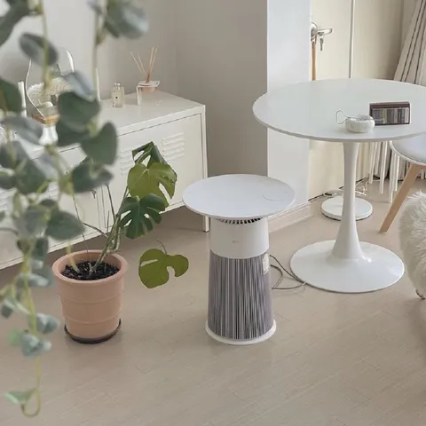 Máy Lọc Không Khí Kiêm Bàn LG Puricare Aero Furniture AS062PWHAR - Lọc 99.999% Bụi Mịn, Khử Mùi, Thiết Kế Đẹp Cho Không Gian Sống Tối Ưu