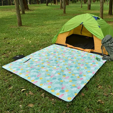 Thảm AoTu 3 lớp trải sàn văn phòng & dã ngoại ngoài trời - Họa tiết dễ thương, nhẹ bền, tiện lợi cho gia đình và bé chơi.