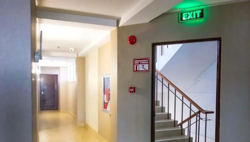 Đèn EXIT thoát hiểm PCCC 2 mặt - Bóng LED siêu sáng, dùng pin sạc dự phòng - An toàn cho mọi tình huống khẩn cấp