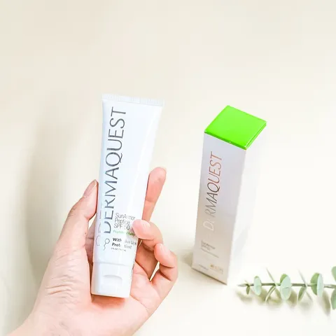 Kem Chống Nắng Dermaquest SunArmor Peptide SPF 50 - Bảo Vệ Da UV, Dưỡng Ẩm và Chống Oxy Hóa, Phù Hợp Mọi Loại Da