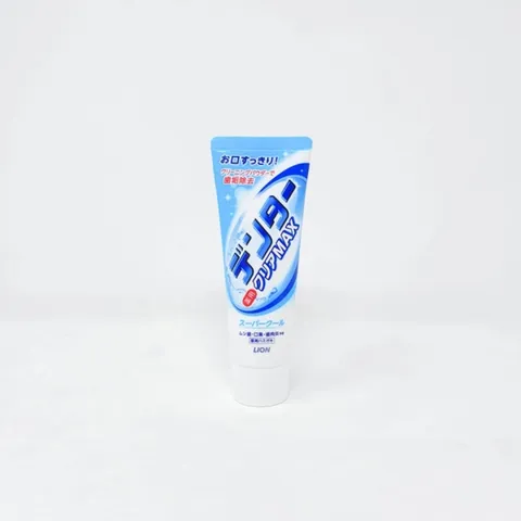 Kem đánh răng Lion Max Super Cool của Nhật - Làm trắng răng, ngăn ngừa sâu răng, hỗ trợ hơi thở thơm mát - Tuýp 140g