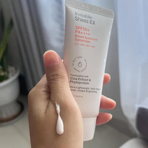 Kem Chống Nắng Kiềm Dầu Epi-Rx Invisible Shield Ex SPF50+ - Bảo Vệ Da Tốt Nhất, Nâng Tone Da Tươi Tắn, Dành Cho Da Nhạy Cảm