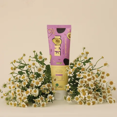 Kem đánh răng Emoi Herbal Toothpaste 100g - Dầu hạt bơ & Tinh dầu tự nhiên, Hỗ trợ làm sạch răng & Thơm miệng tự nhiên