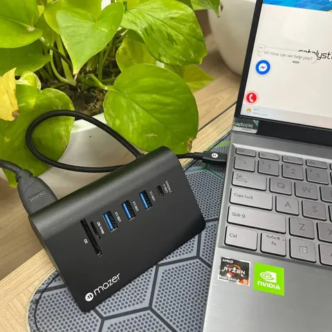 Hub chuyển đổi 7in1 Mazer Infinite Multimedia Pro Desk 8100 - Độ phân giải 4K/60Hz, tốc độ USB-C 10GBPS, tương thích đa hệ điều hành