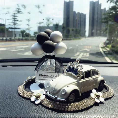 Mô Hình Xe Ô Tô Rùa Đính Đá Trang Trí Táp Lô - Decor Nội Thất Ô Tô Độc Đáo, Sang Trọng, Tặng Bạn Bè Yêu Thích Xe Cộ