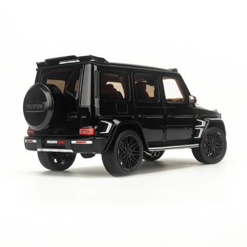 Mô hình xe Mercedes Brabus G800 2020 tỉ lệ 1:18 Almost Real - Trang trí nhà cửa độc đáo và quà tặng cho đam mê ô tô.
