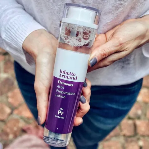 Nước Cân Bằng Juliette Armand AHA Preparation Lotion 210ml - Toner Dưỡng Da Chống Lão Hóa, Cân Bằng Độ pH, Làm Sáng Da
