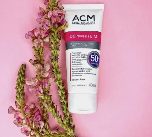 Kem Chống Nắng ACM Depiwhite M Protective SPF50+ - Bảo Vệ Da Khỏi Tia UV, Ngừa Nám Sạm, Phù Hợp Mọi Loại Da, 40ml