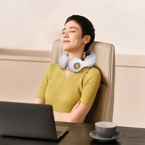 Máy Massage Cổ Đa Năng SKG N5-2 - Thiết Kế Kiểu Tai Nghe, 5 Chế Độ Massage & Chườm Nóng Giúp Thư Giãn Tối Ưu