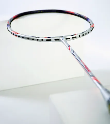 Vợt cầu lông Mizuno Turboblade K600 - Thiết kế hiện đại, sức mạnh tối ưu cho vận động viên chuyên và bán chuyên, màu bạc/hồng