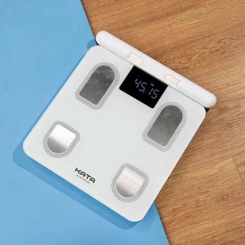 Cân Sức Khỏe Điện Tử KATA CS10E - Cân Thông Minh 8 Điểm Điện Cực, Kết Nối App Feelfit, Mặt Kính Cường Lực Chịu Lực Tốt