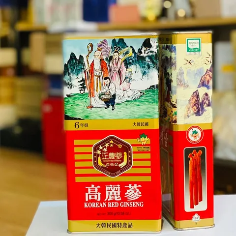 Hồng Sâm Khô Nguyên Củ 6 Năm Tuổi Hộp Thiếc Red Korean Ginseng - Thúc Đẩy Sức Khỏe, Cải Thiện Giấc Ngủ, Thơm Ngon Dễ Dùng