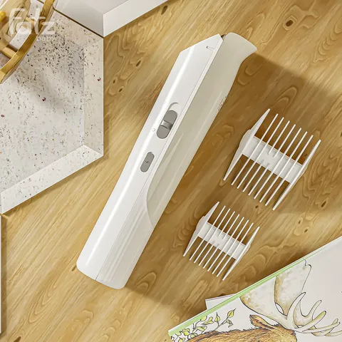 Tông Đơ Cắt Tóc Cho Bé Fatzbaby Trim 4 - Động Cơ Êm Ái, Kết Hợp Lưỡi Dao Sứ & Thép, Hút Tóc Tiện Lợi, Dễ Dùng