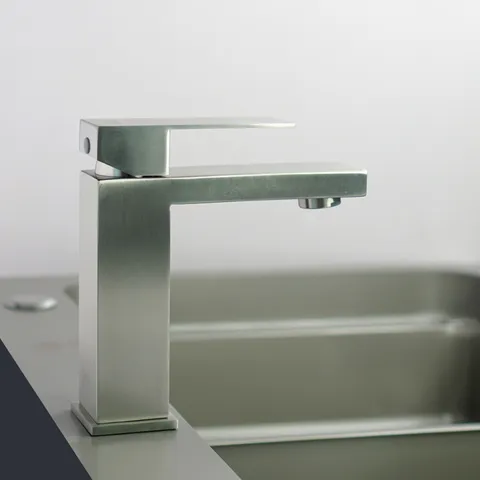 Vòi Chậu Lavabo Nóng Lạnh Inox 304 Sang Trọng VRM6 - Phụ Kiện Nội Thất Hiện Đại HOBBY HOME DECOR