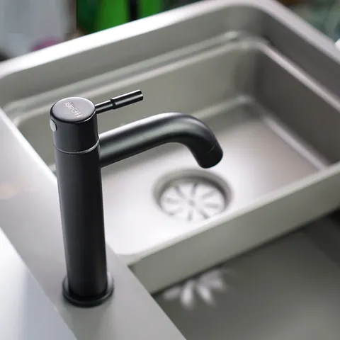 Vòi xả chậu lavabo lạnh inox 304 HOBBY HOME DECOR LBL3D - Kiểu dáng cổ điển, chất liệu inox đen sang trọng, tiết kiệm nước