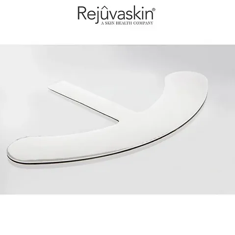 Miếng dán mờ sẹo Rejuvaskin Scar FX Breast Piece - Giải pháp chăm sóc vết mổ ngực, 100% silicone y tế, làm phẳng và giảm sẹo hiệu quả.