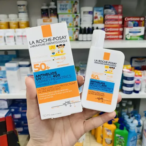 Sữa Chống Nắng Cho Bé La Roche-Posay Anthelios UVMune 400, SPF50+ PA++++, Bảo Vệ Da Nhạy Cảm, Kháng Nước, 50ml