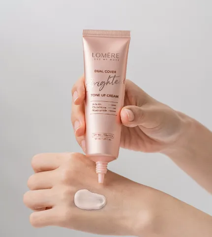 Kem Nâng Tone Lomere Dual Cover Brightening Tone-UP SPF50+ - Dưỡng Ẩm, Kiềm Dầu, Thay Thế Makeup, Sáng Da, Bảo Vệ Tối Ưu