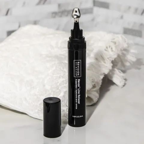 Serum Revision Skincare Revox Line Relaxer 20ml - Hỗ trợ giảm nếp nhăn với 5 loại peptides - Trẻ hóa và cải thiện làn da săn chắc