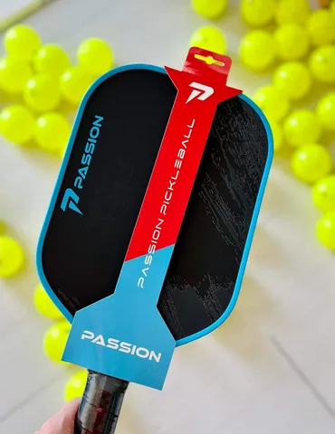 Vợt Pickleball Passion Ultra U102 Carbon T300 - Vợt Nhẹ, Chống Rung, Điều Khiển Linh Hoạt, Phù Hợp Cho Người Mới Chơi và Chuyên Nghiệp
