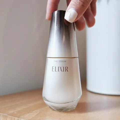 Tinh Chất Hỗ Trợ Trẻ Hóa Da Shiseido Elixir The Serum 50ml - Làm Da Đều Màu, Cải Thiện Nếp Nhăn, Cấp Ẩm Sâu