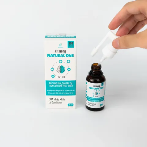 Xịt Họng Natural One DHA Dekabon 30ml - Hỗ Trợ Bổ Sung DHA và Nutrients Cho Trẻ Em, Phát Triển Thị Lực và Trí Não